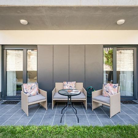Peter Apartment With Terrace Budapest Exterior foto